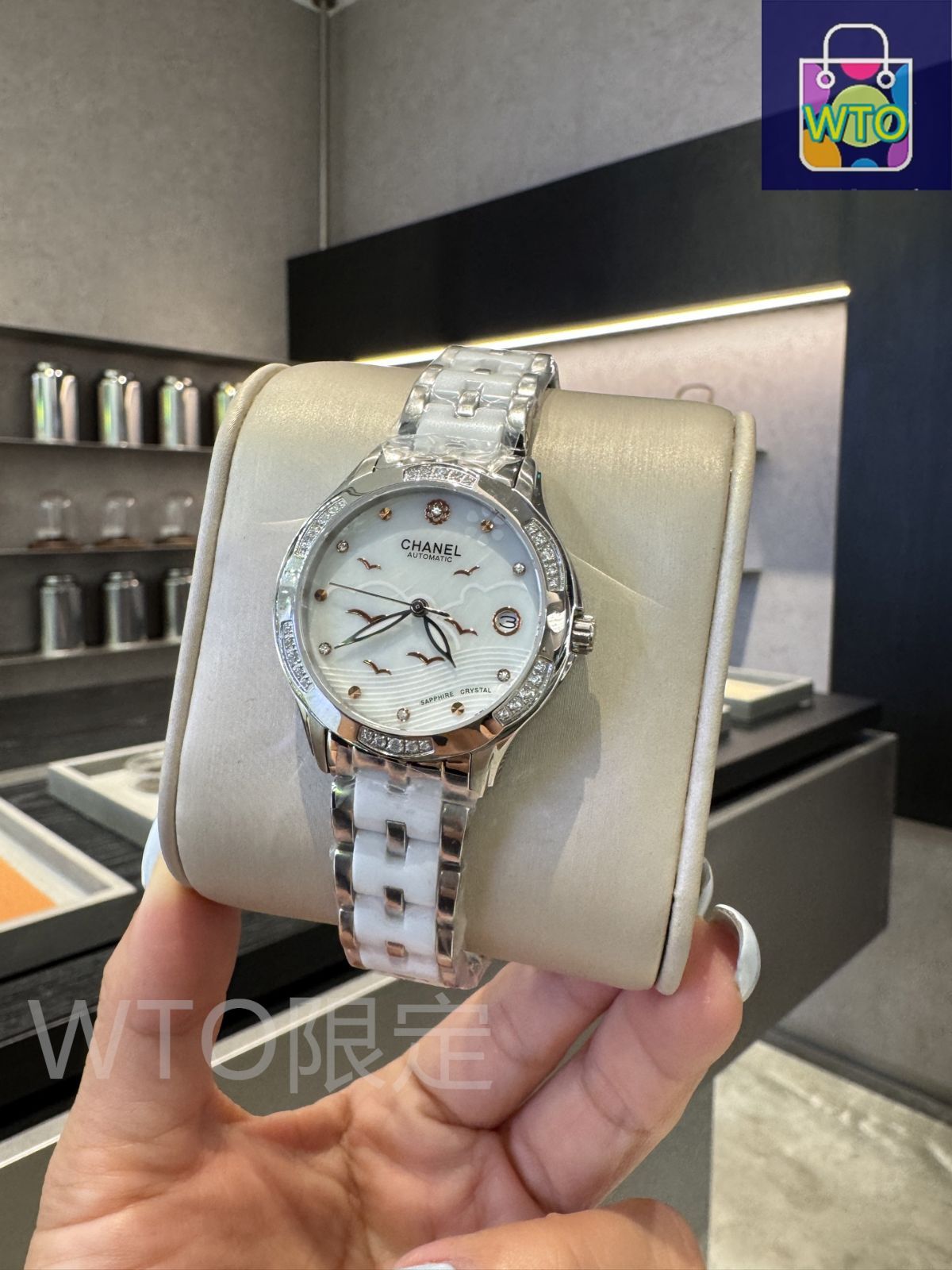 今日特価】CHANEL シャネル ゴールド & セラミック レディース