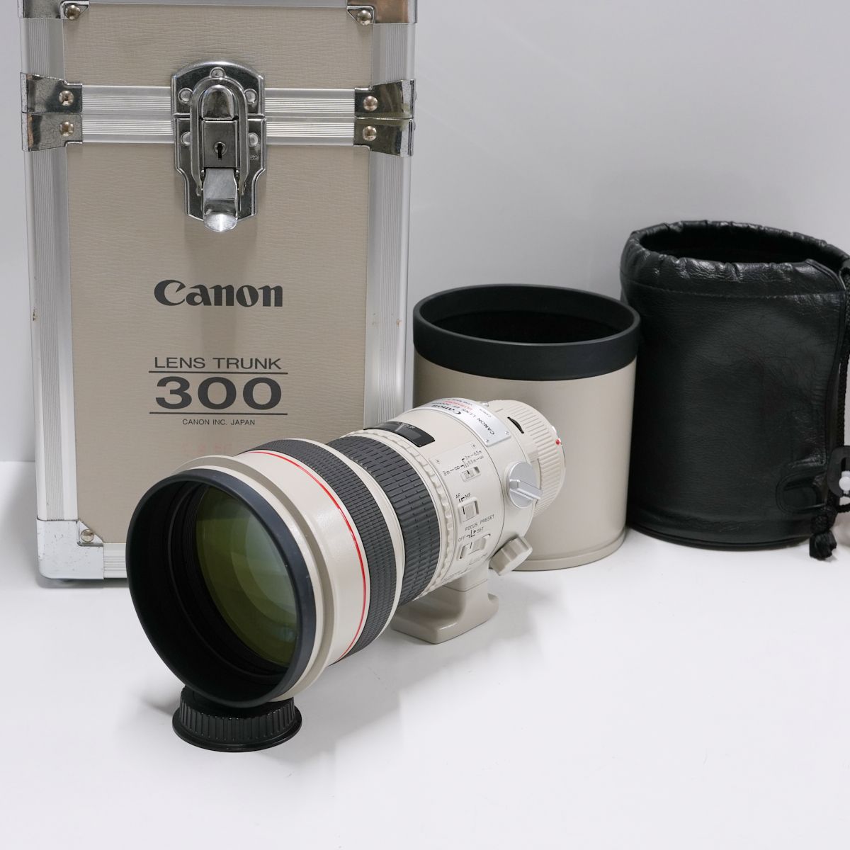 1999年製 EF300mm F2.8L IS USM 望遠単焦点レンズ 1999年製 EF300mm F2