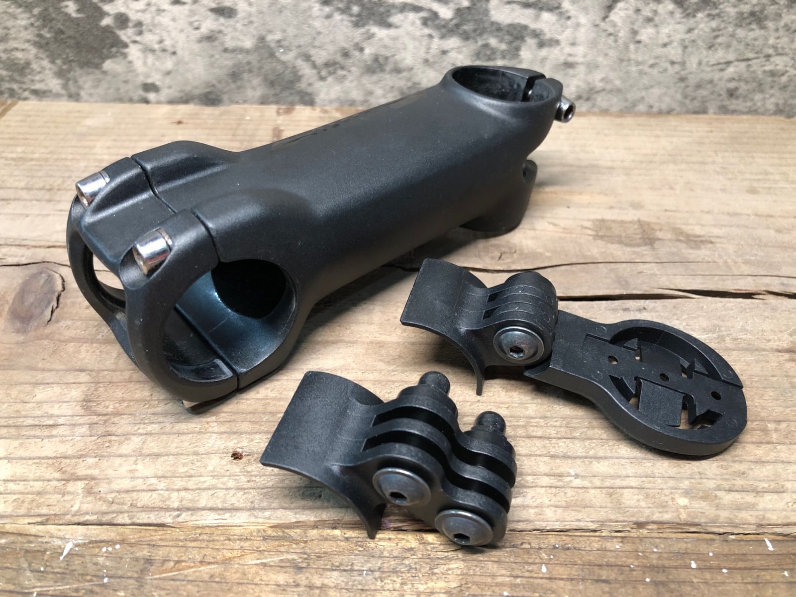 IP047 BMC RSM01 ステム アルミ OS 100mm -8° Φ31.8 ガーミンマウント付き - メルカリ