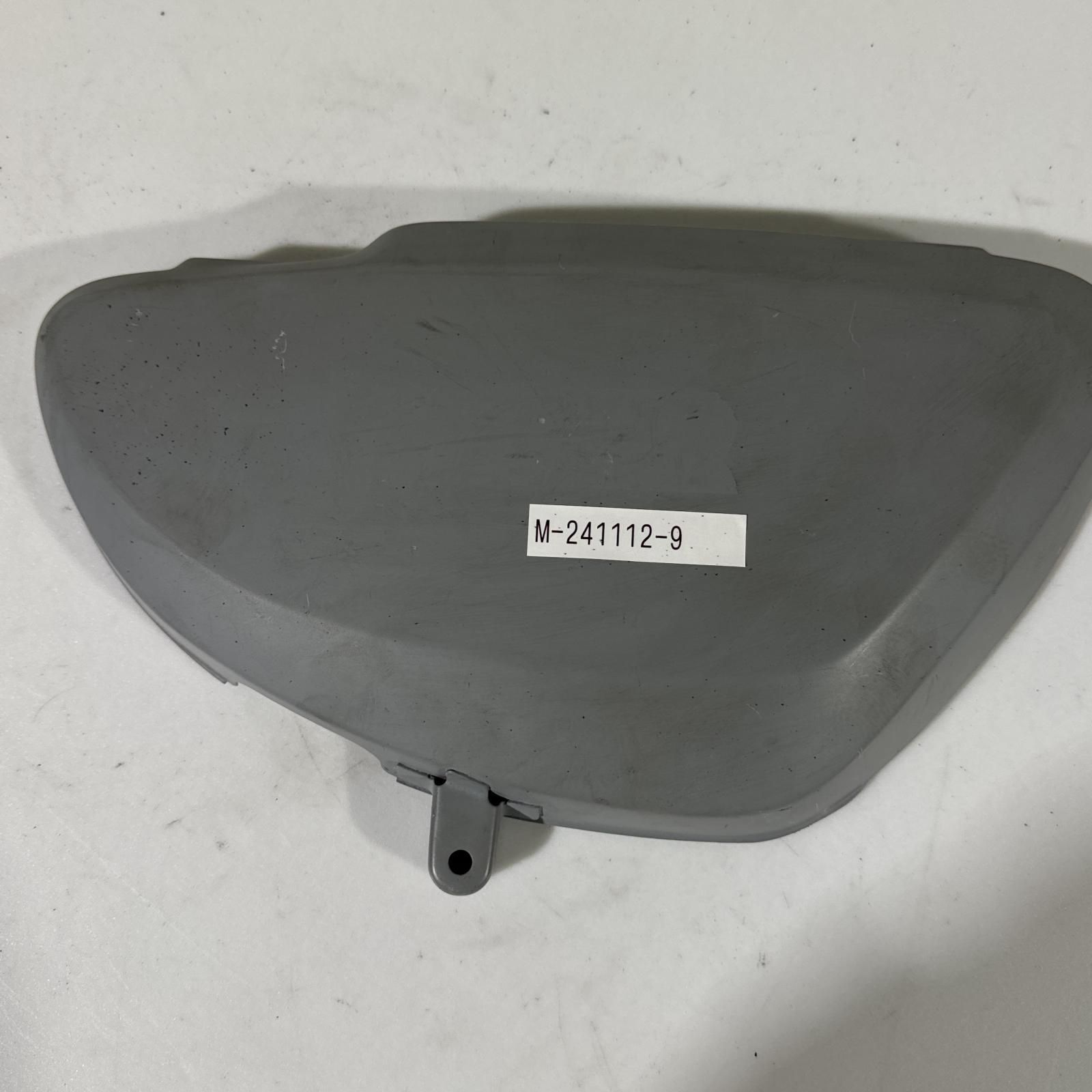 KAWASAKI 500SS サイドカバー左側