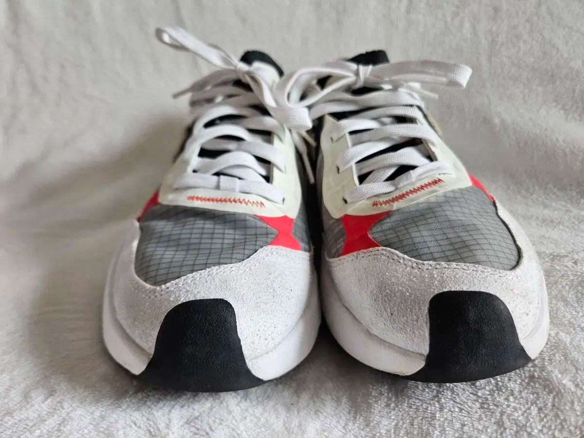 AIR JORDAN 11 RETRO LOW GS 22.5cm 新品 NIKE(ナイキ) ジョーダンデルタ 3 スニーカー 255
