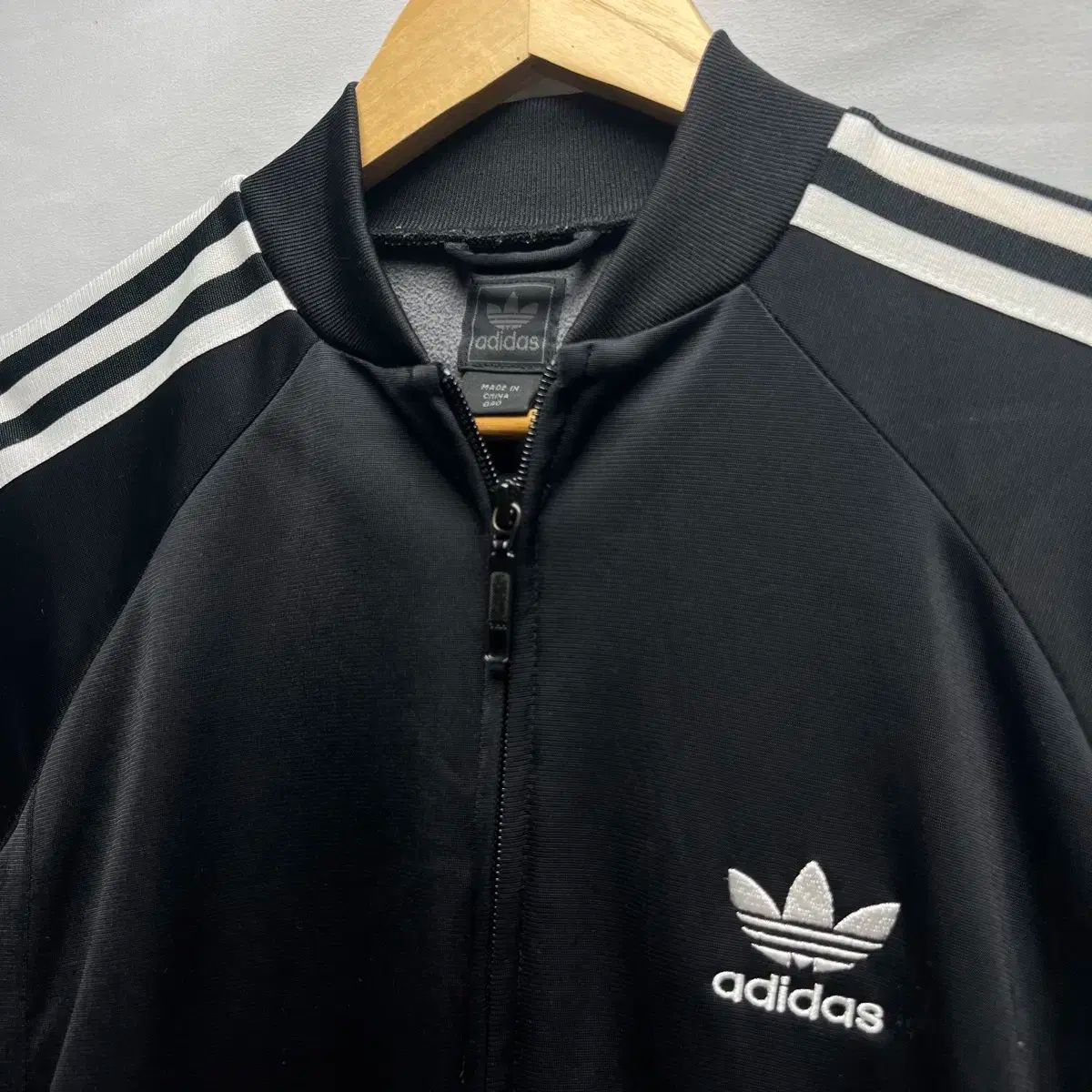 韓国 adidas アディダス ヨーロッパ TT レディース ジャージ S 90 adidas(アディダス) ヨーロッパ ジャージ 青 90 - メルカリ