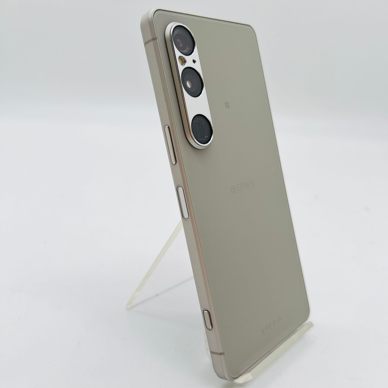 Xperia 1 VI SIMフリー XQ-EC44-1 プラチナシルバー Xperia 1 VI XQーEC44[256GB] SIMフリー プラチナシルバーの買取