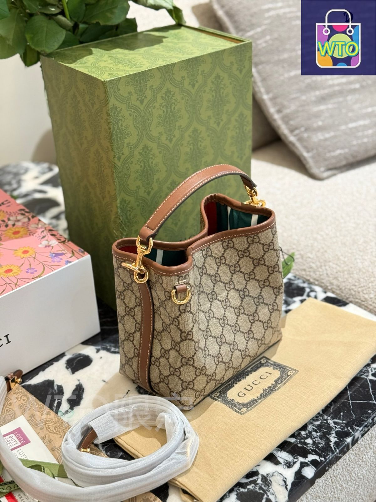 今日特価】Gucci Ophidia GG Tote Bag / グッチ オフィディア GG