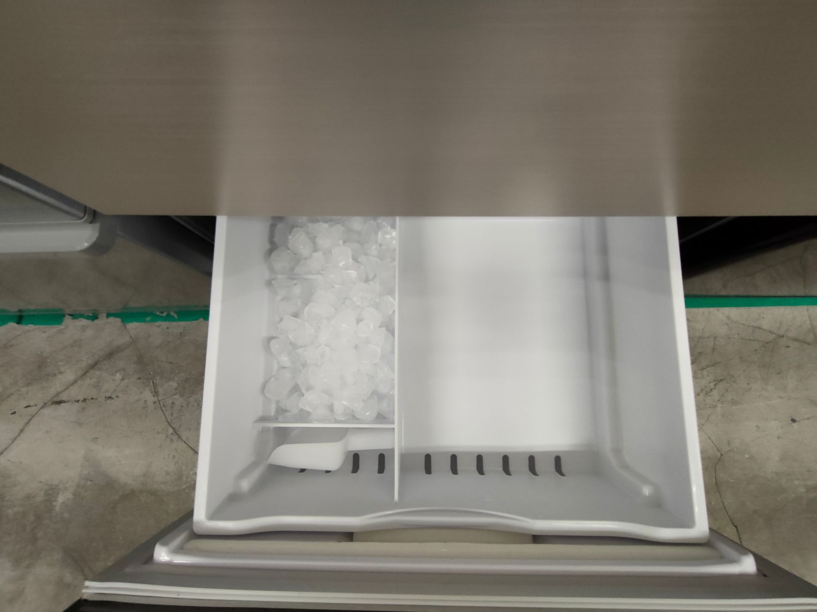 HITACHI 冷蔵庫 315 L 2021年製 R-V32NV N WWW_KANDAIZUMI_COM