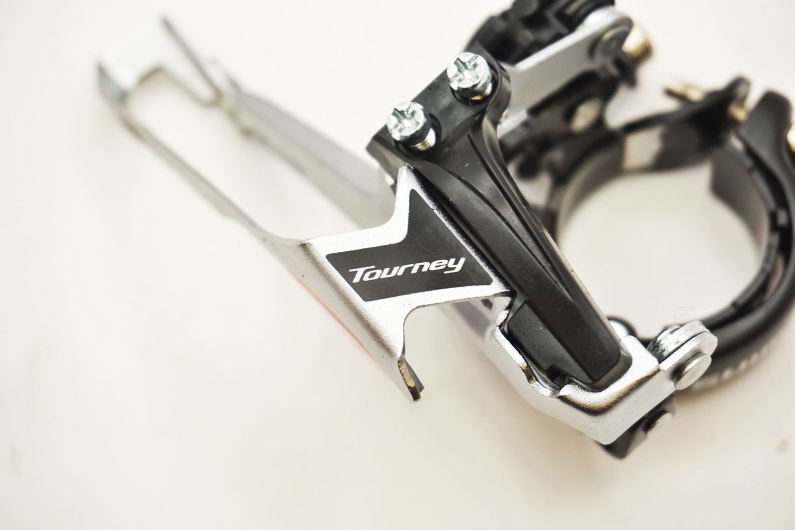 Tourneyフロントディレーラー シマノ TOURNEY FD-TY601-L3 バンド フロントディレーラー（3x6