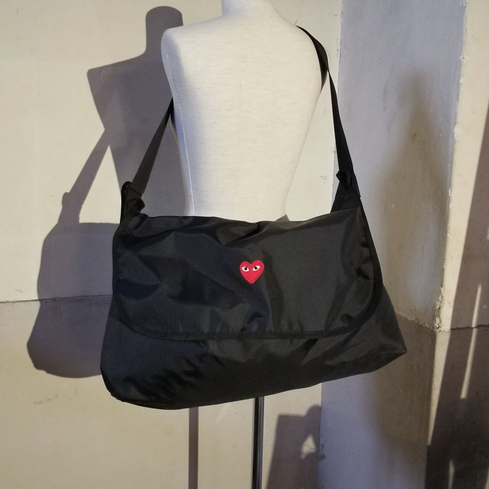 COMME des GARÇONS メッセンジャーバッグ COMME des GARCONS（コムデギャルソン）メッセンジャーバッグ 黒