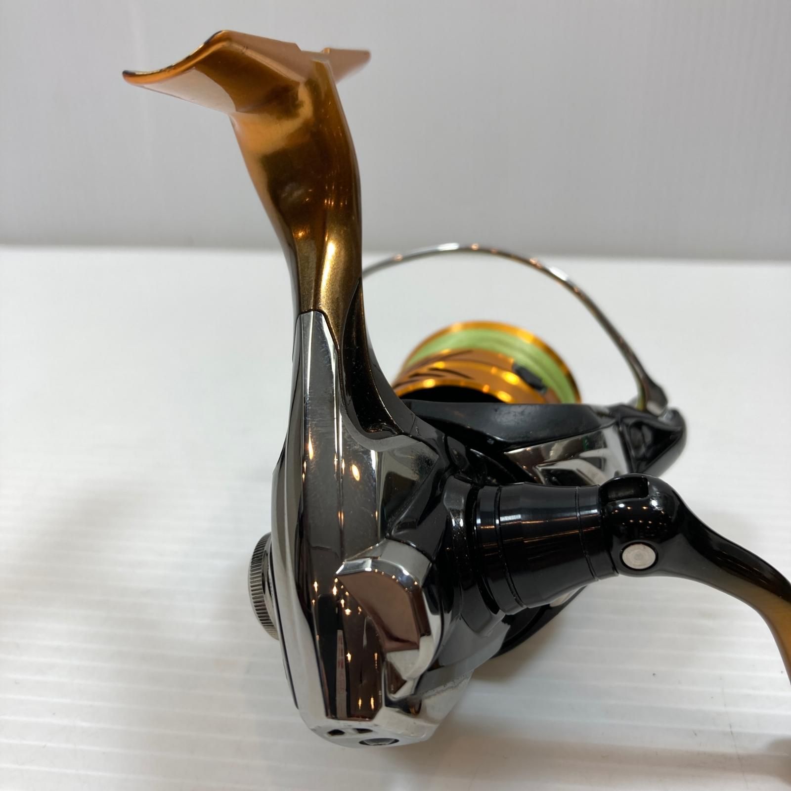 SHIMANO - ττSHIMANO シマノ スピニングリール 18ソアレBB C2000SSHG  03938 ττSHIMANO シマノ スピニングリール 18ソアレBB C2000SSHG 03938