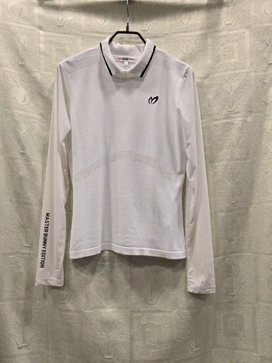 MASTER BUNNY EDITION ホワイトシャツ マスターバニーエディション