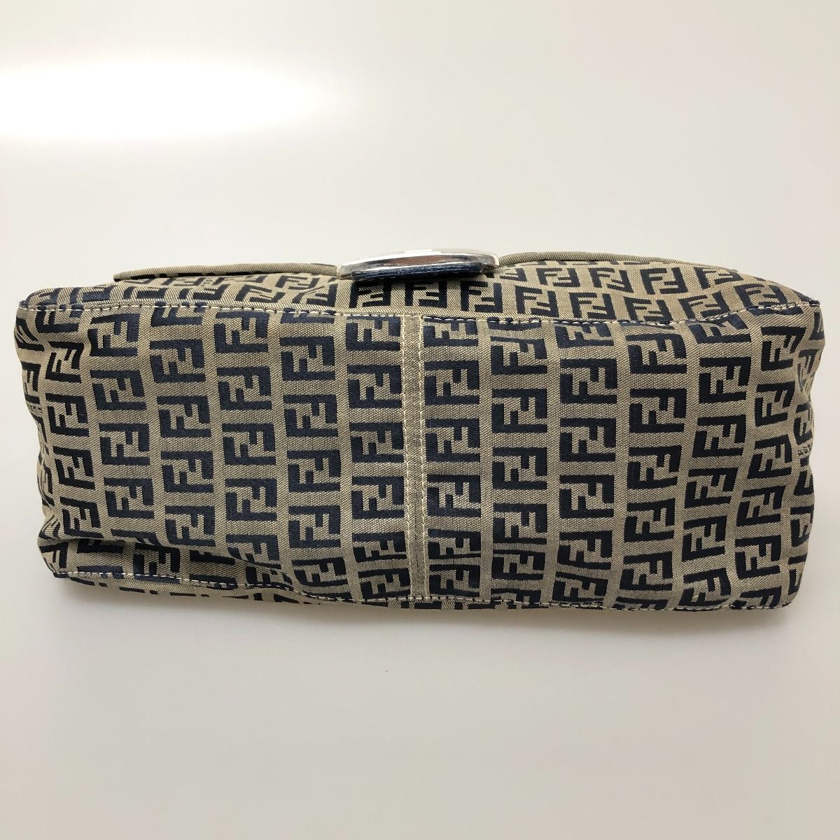 FENDI フェンディ ズッキーノ ショルダーバッグ 26325/2CH 8651 楽天市場】□□【中古】FENDI フェンディ ズッキーノ ショルダー