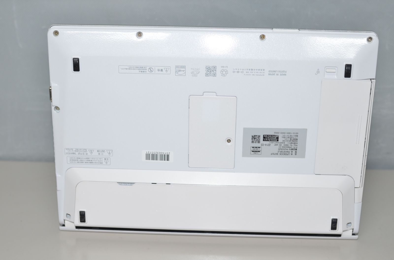ジャンク品ノートパソコン 富士通 AH75/P core i5-4200U メモリ