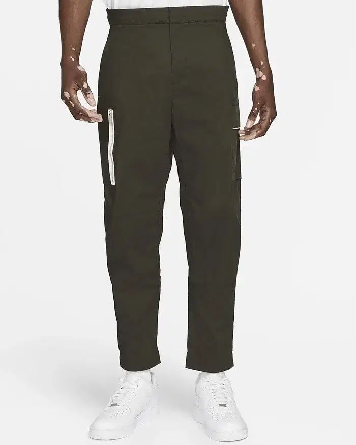 【雷市場（ポンジャン）商品韓国直送】 Nike(ナイキ） スポーツウエア スタイル ESSENTIALS(エッセンシャルズ) 裏地なし ウーブン カーゴ パンツ 36 （ 37