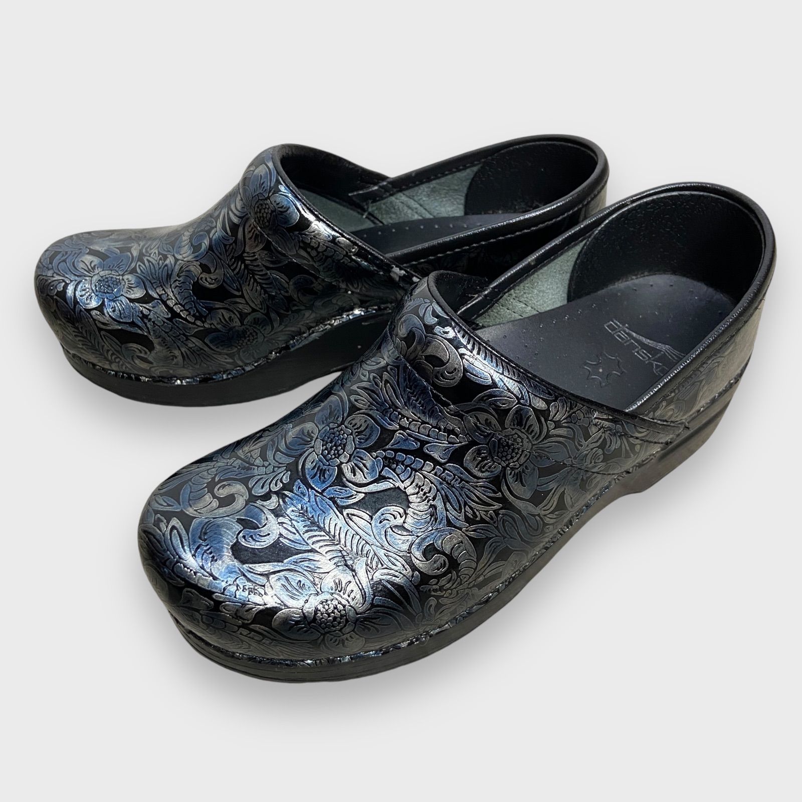 dansko レザーシューズ 37 花柄 ブラック 23.5~24cm