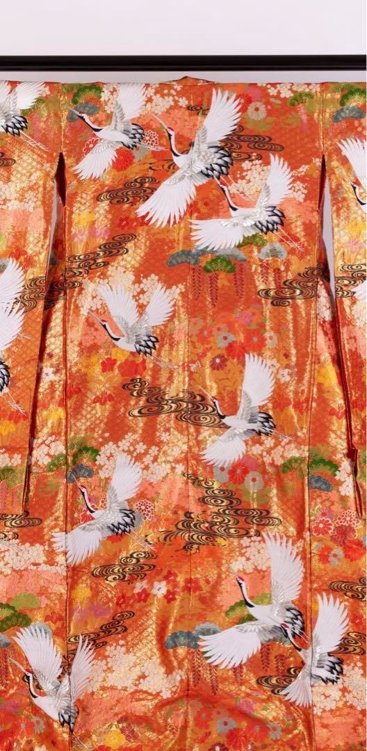 50%OFF! 125,000円→62,500円】花嫁色打掛け 橙、金色/金刺繍 鶴/松梅 