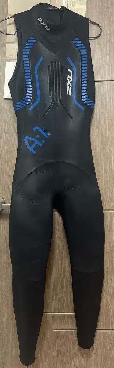 2XU A1 アイアンマン 3 種 シースイミング オープンウォーター ノースリーブ スーツ MT