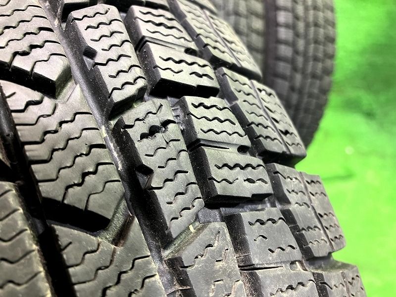 DUNLOP スタッドレス
