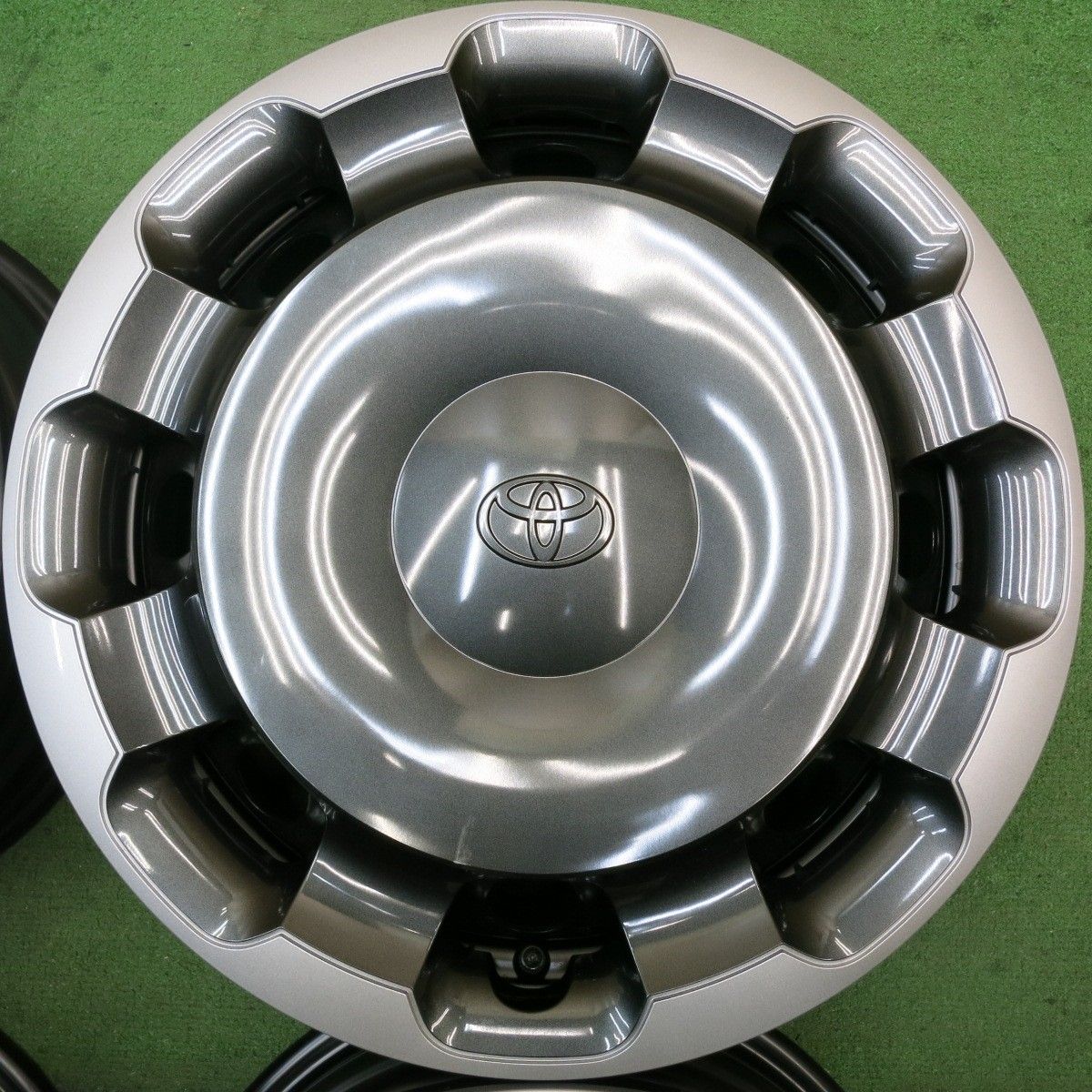 トヨタ シエンタ ハイブリッドZ 純正 ヨコハマ185/65R15