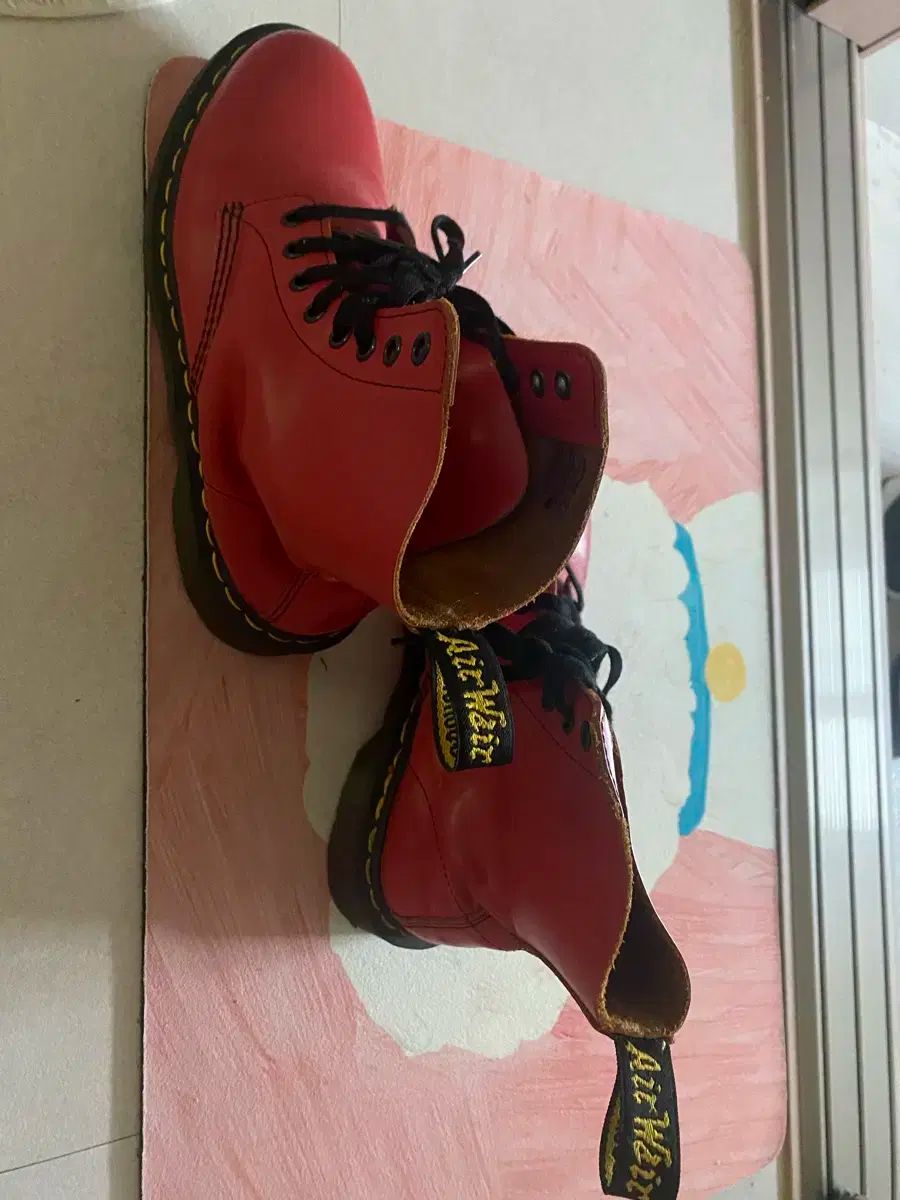 MARTENS ドクターマーチン