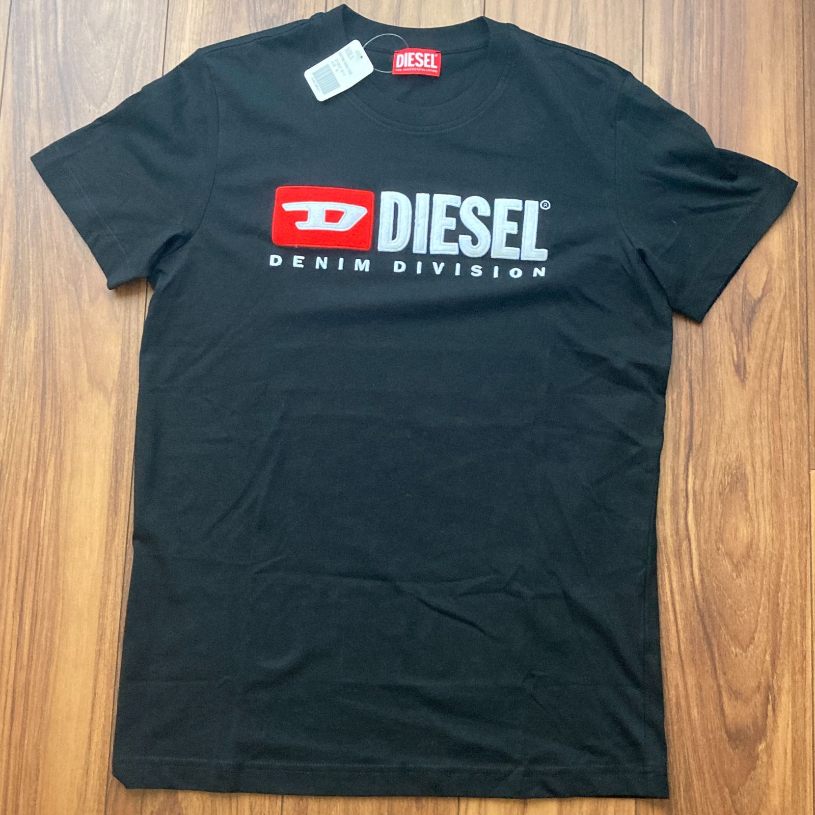 新品未使用 DIESEL DENIM-DIVISION 刺繍 Tシャツ ブラック Sサイズ ...