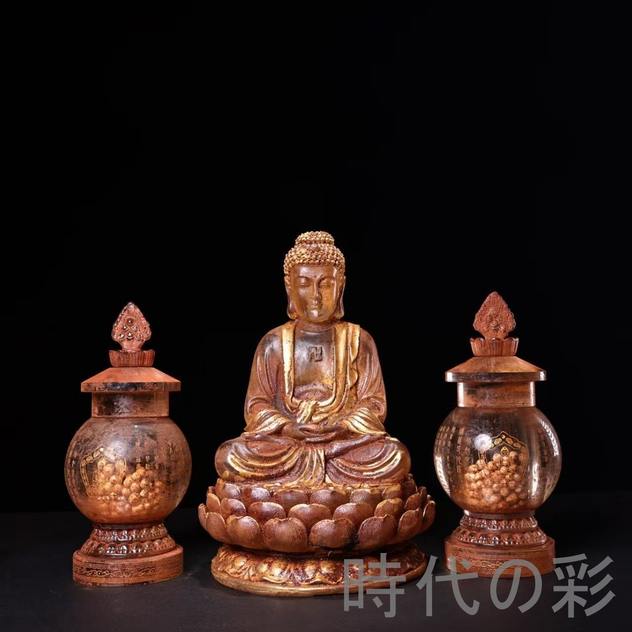 中国古美術 清代 老水晶 彫刻 銘文 描金 釈迦牟尼 仏祖 舎利供蓮花罐 佛教無上金剛舍利入 唐物 骨董品 古玩 細工 古賞物 置物 時代物 収集 古美味 旧家蔵出 R07100311