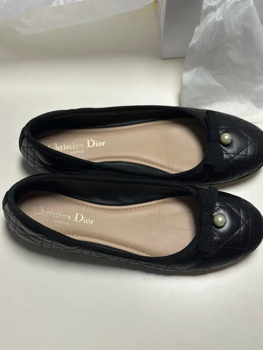 ディオール フラットシューズ 39 約予約中