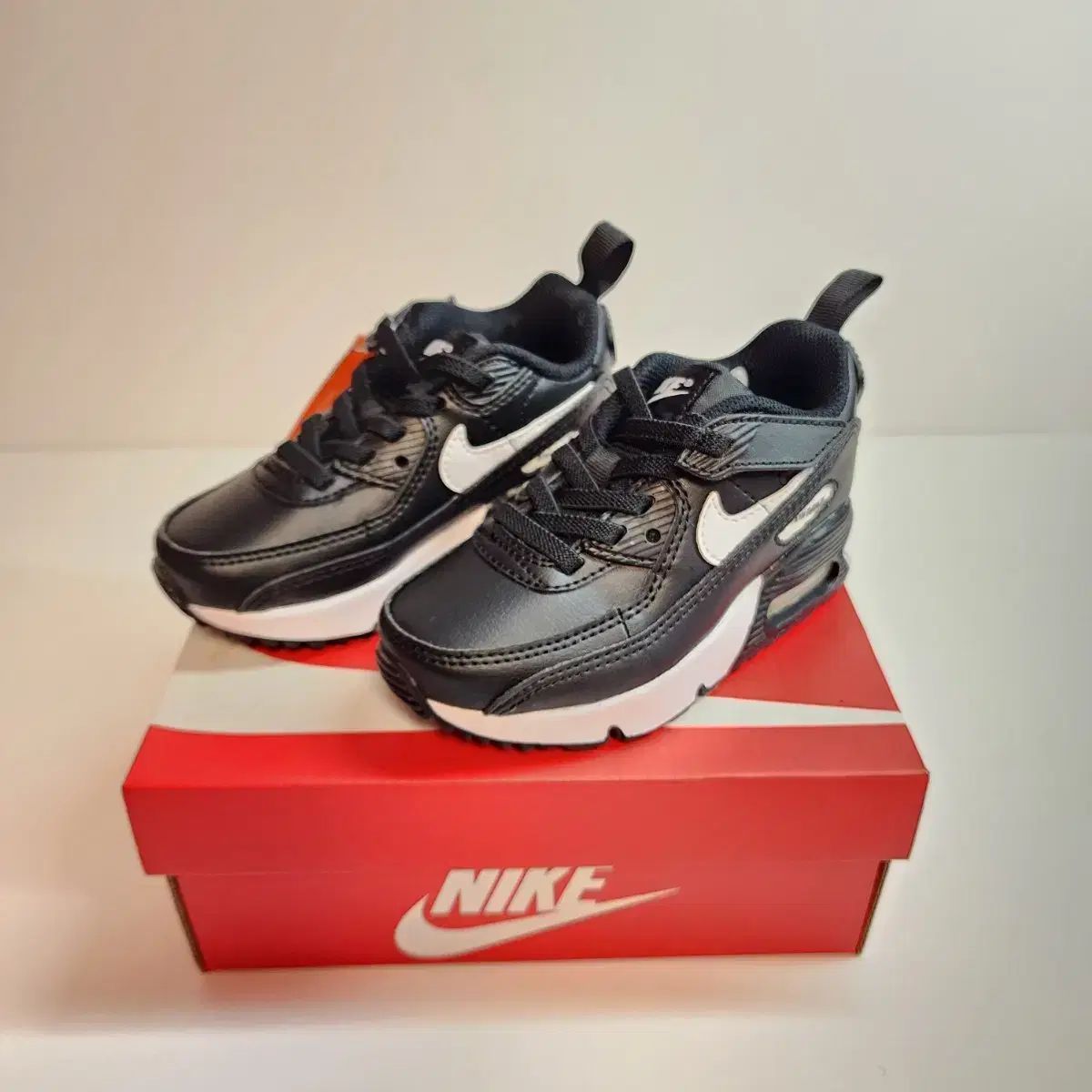 店舗の NIKE ナイキ キッズ エアマックス 90 エジオン ー 140 190