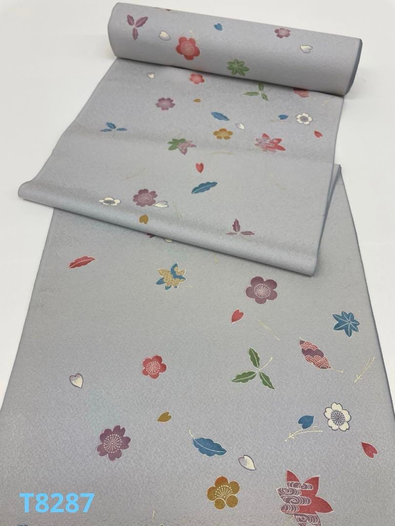 小紋 紋意匠 浮き華紋様 金彩 正絹 反物 小紋 紋意匠 浮き華紋様 金彩 正絹 反物