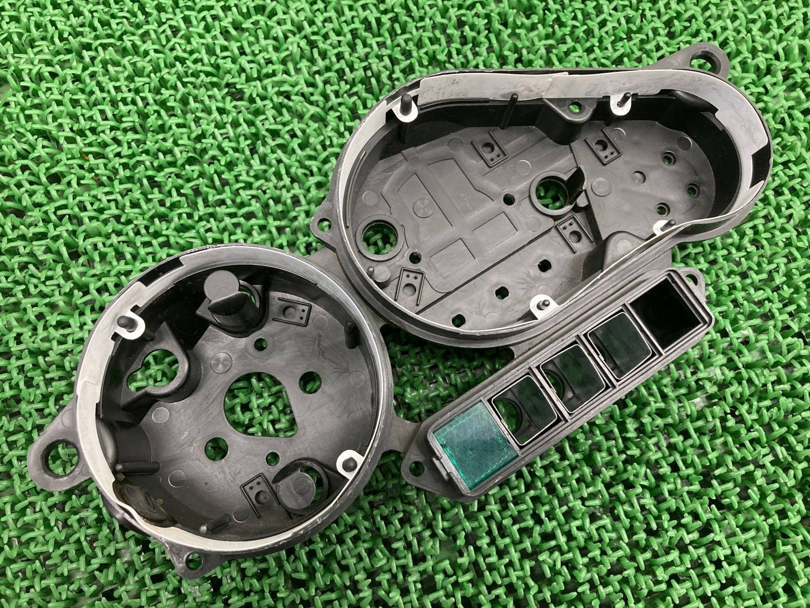 YZF600R メーターケース ヤマハ 純正 中古 バイク 部品 4TV メーターカバー 割れ欠け無し 品薄 希少品 車検 Genuine 1