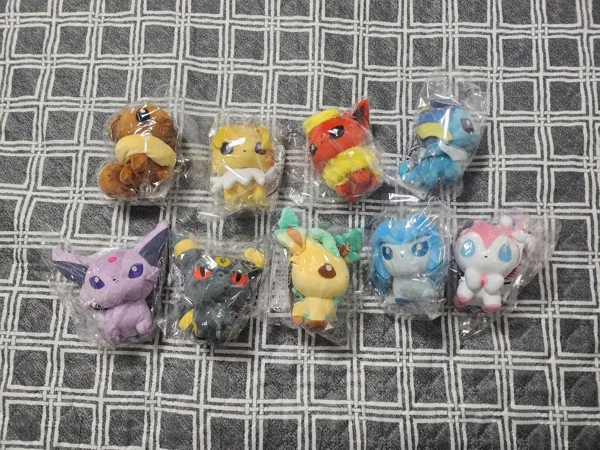 ポケットモンスター 人形 （ Pokemon dolls ） イーブイ 中型 9 種