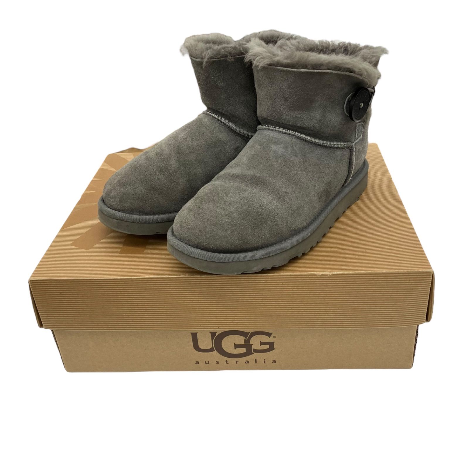 UGG アグ ムートンブーツ グレー 22cm - メルカリ