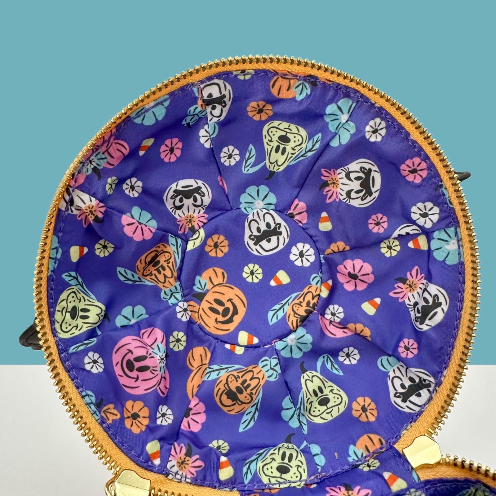 ⭕ディズニー ハロウィン パンプキンミッキー ラウンジフライ  g614 loungefly ラウンジフライ ディズニー ミニーマウス ハロウィン