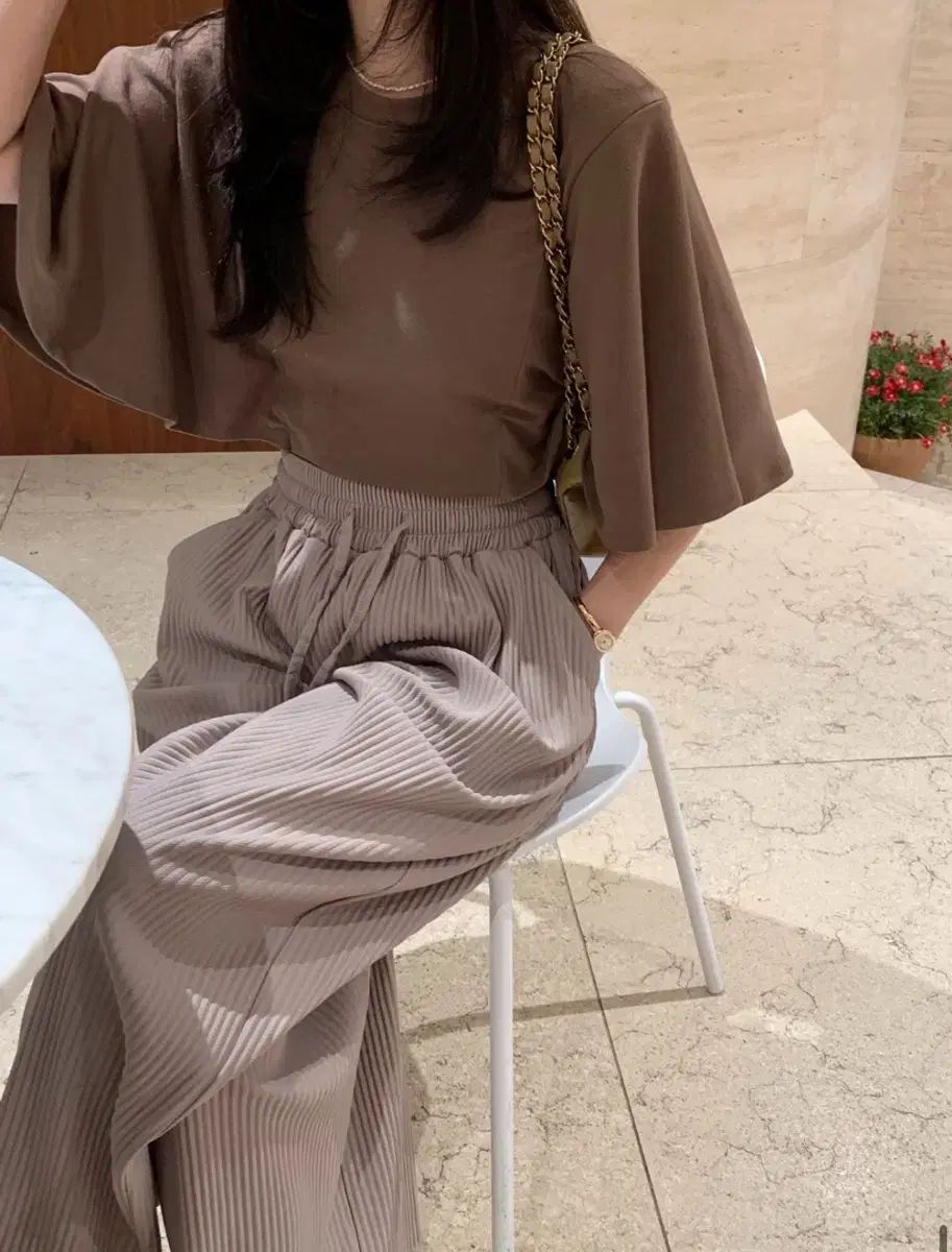 プリーツパンツ ベージュ