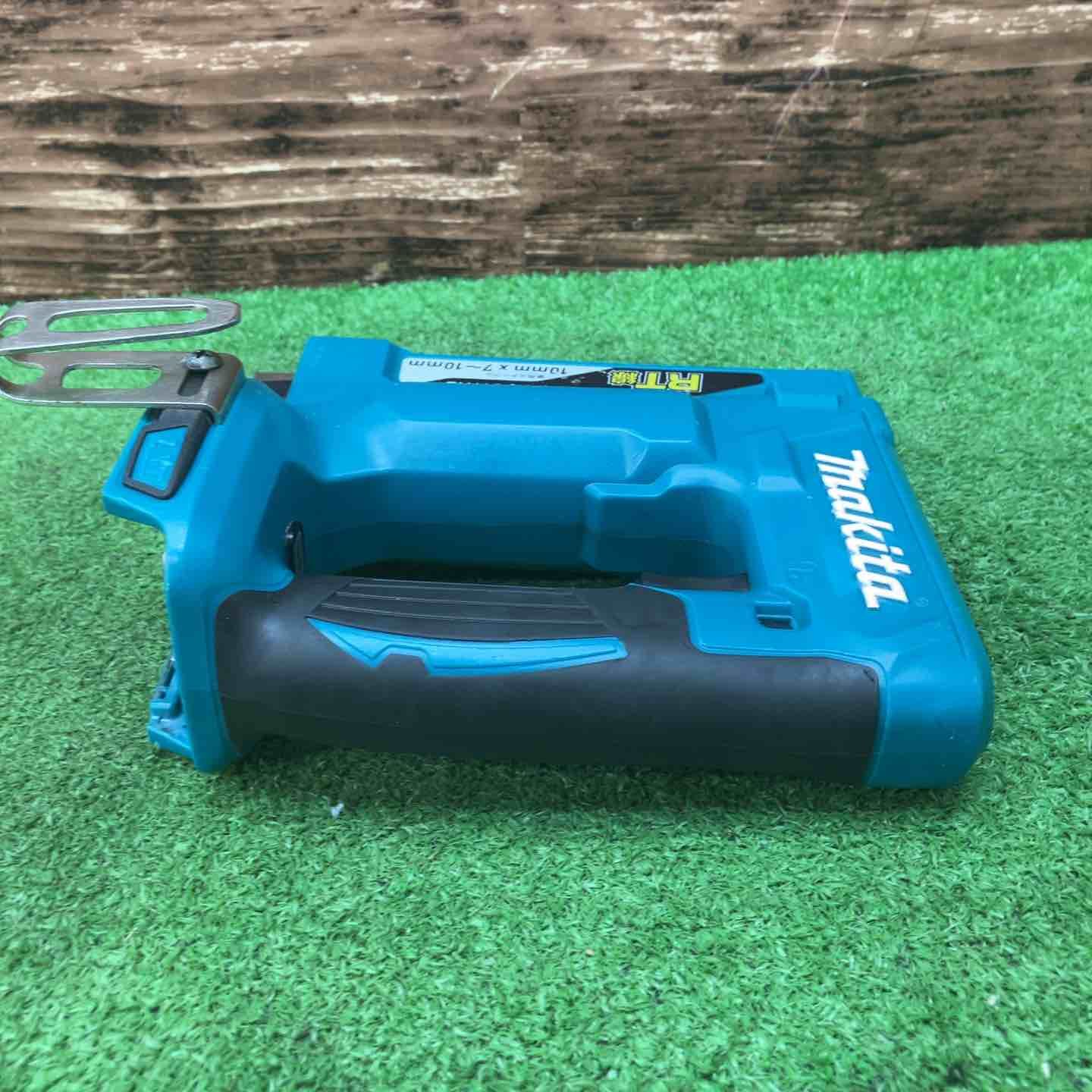 makita 14.4V充電式タッカ