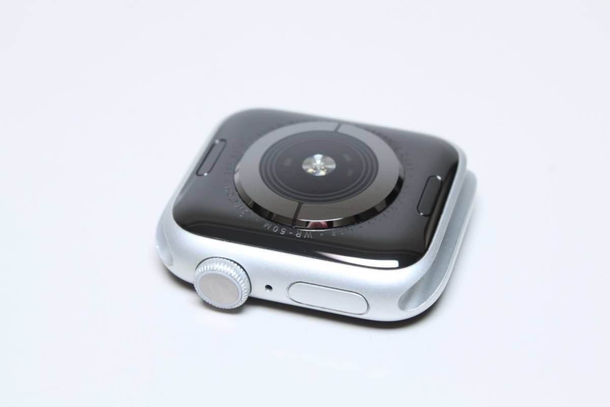 Apple Watch Series 5/GPS/40mm/A2092〈MWRX2J/A〉④ - メルカリ Apple Watch Series 5/GPS/40mm/A2092〈MWRX2J/A〉④ - メルカリ
