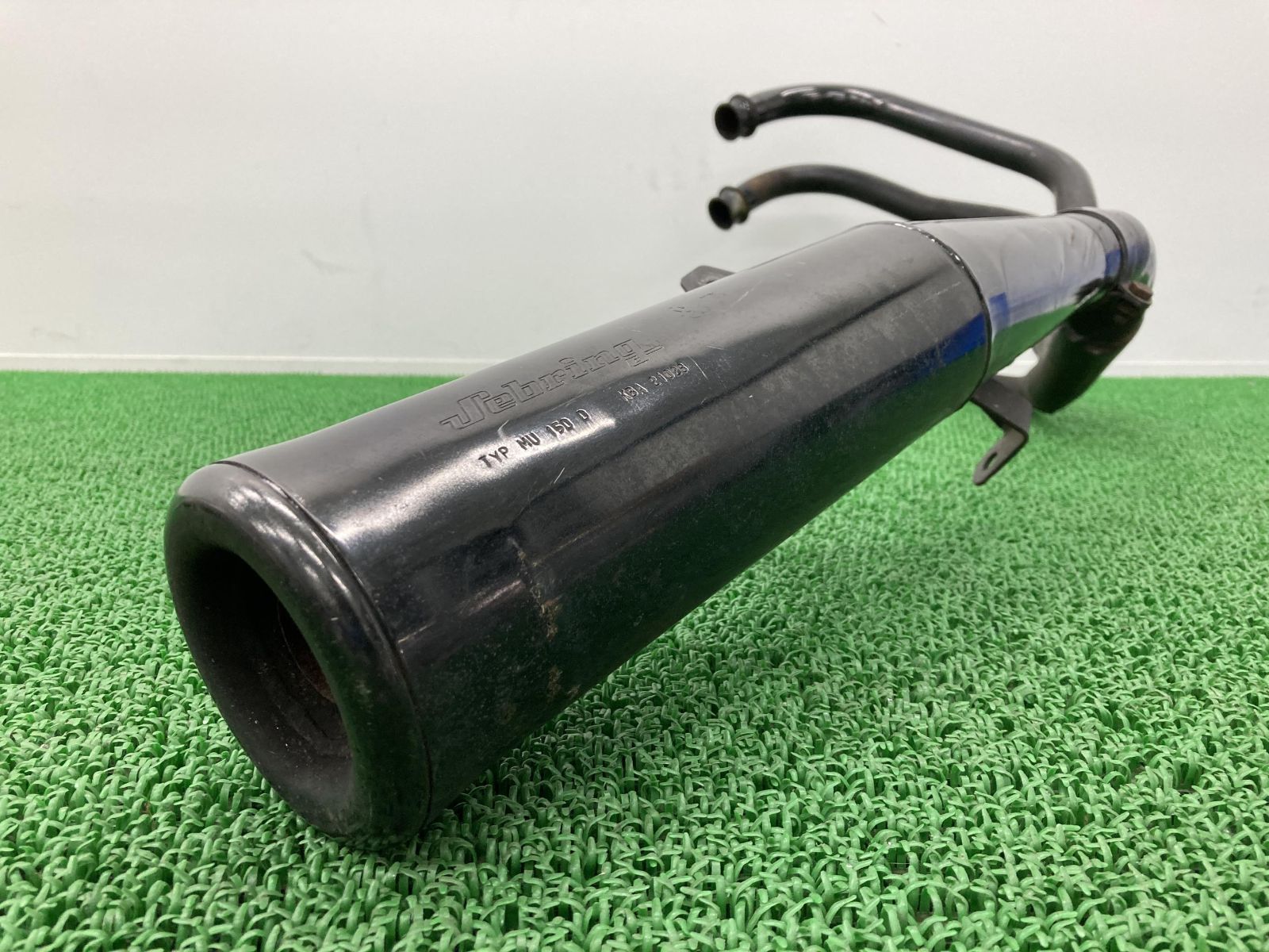 セブリング製CBX550F マフラー 黒 21028 社外 中古 バイク 部品 PC04