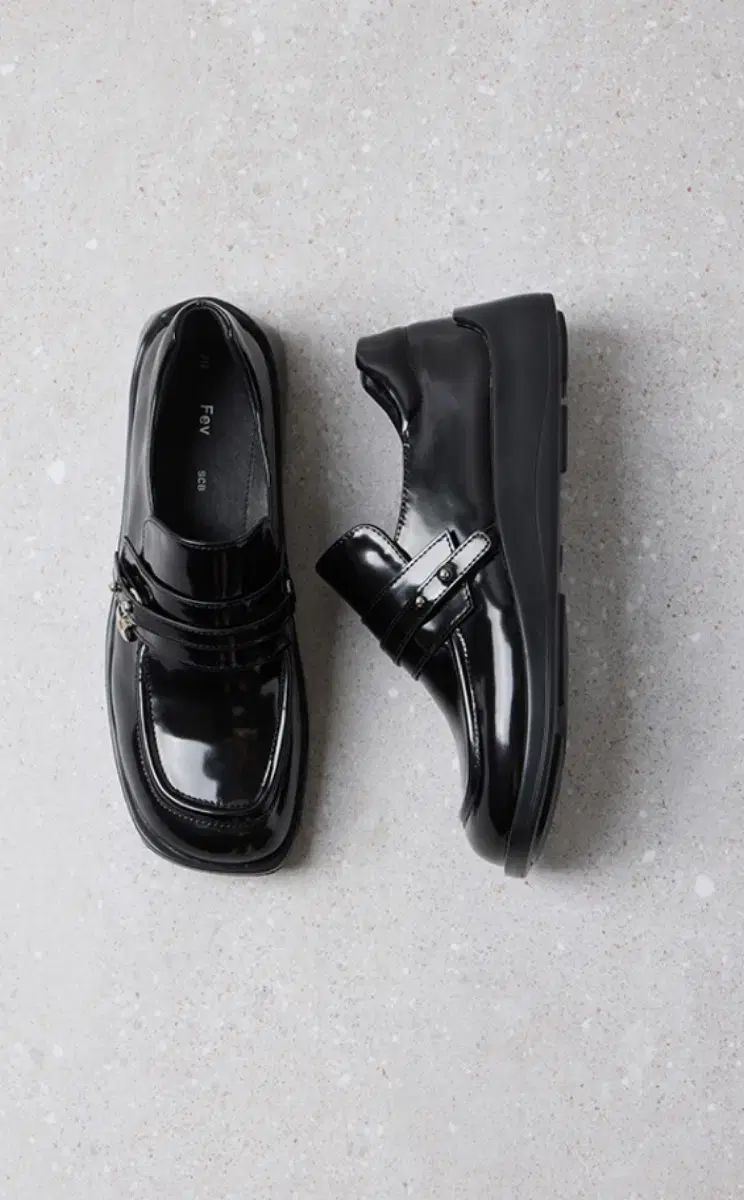 SUECOMMA BONNIE シューコンマボニー Fev Young Muze Loafer 245 1 会議用