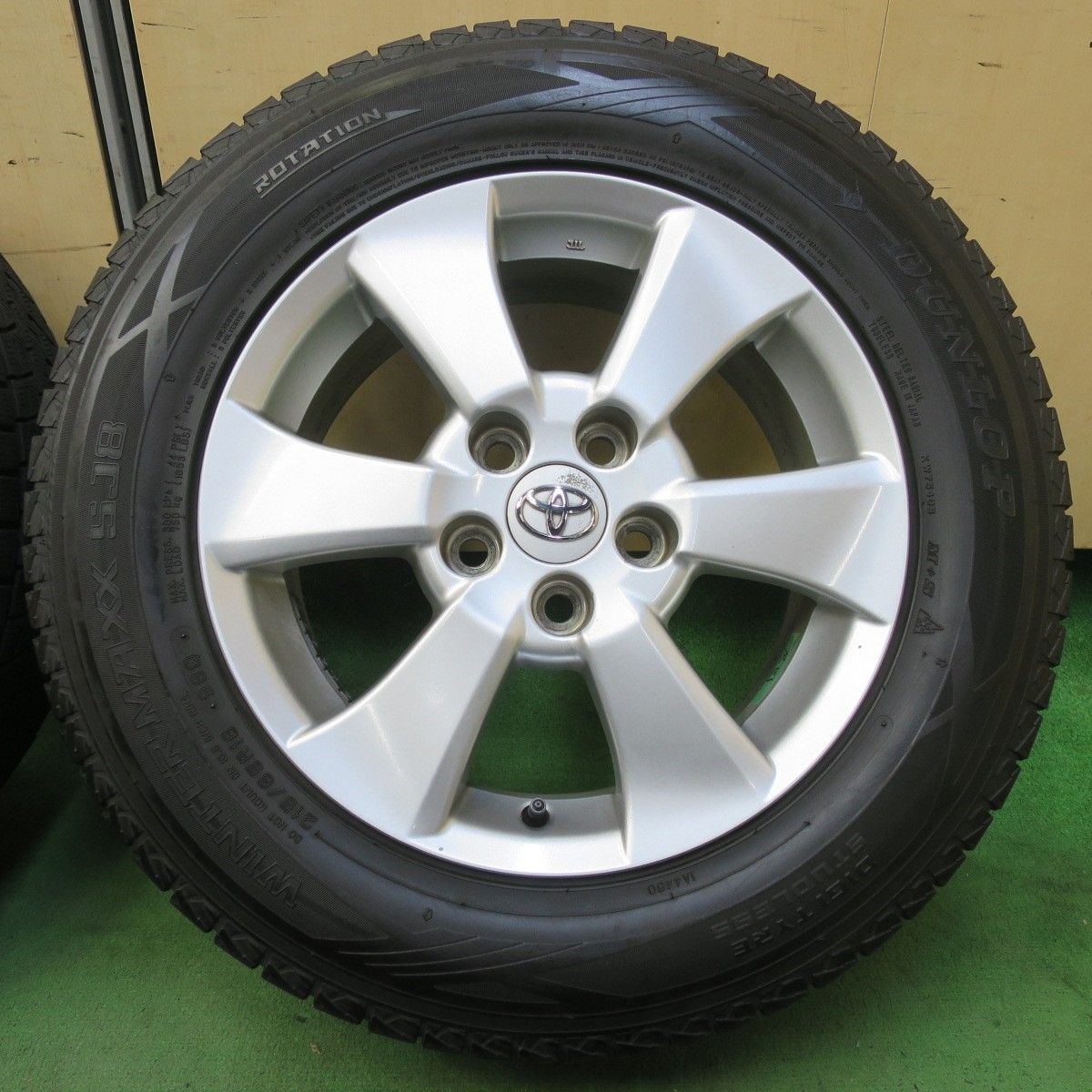 送料無料！ キレイ トヨタ 20系 ヴェルファイア アルファード 純正 215|65R16 スタッドレス ダンロップ ウインターマックス SJ8 16インチ PCD114.3|5H 5101502イス 新作【激安通販】