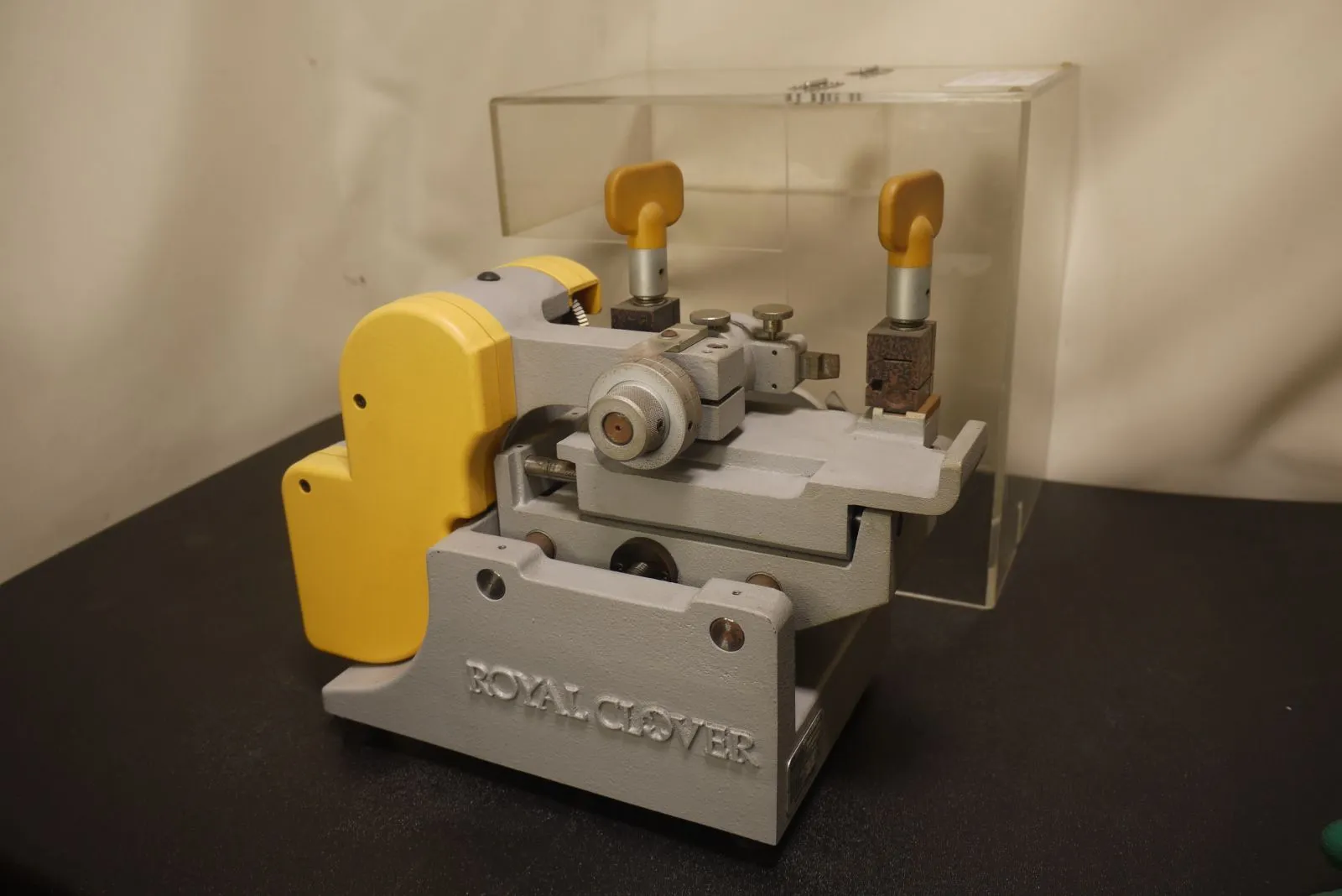 6719【程度良好】JOEI ジョーエイ 合鍵複製機 キーマシン JS-715 製品名：JS-715sc 万能キーマシン | 大阪でキーマシン・靴機械を