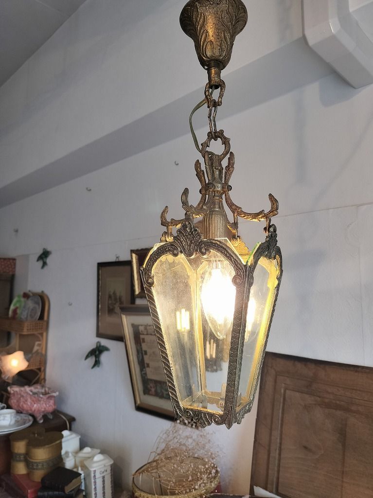 配送商品は通常配送無料。 フランス アンティーク 小振り 素敵な ガラス ランタン シャンデリア 照明 ペンダントライト