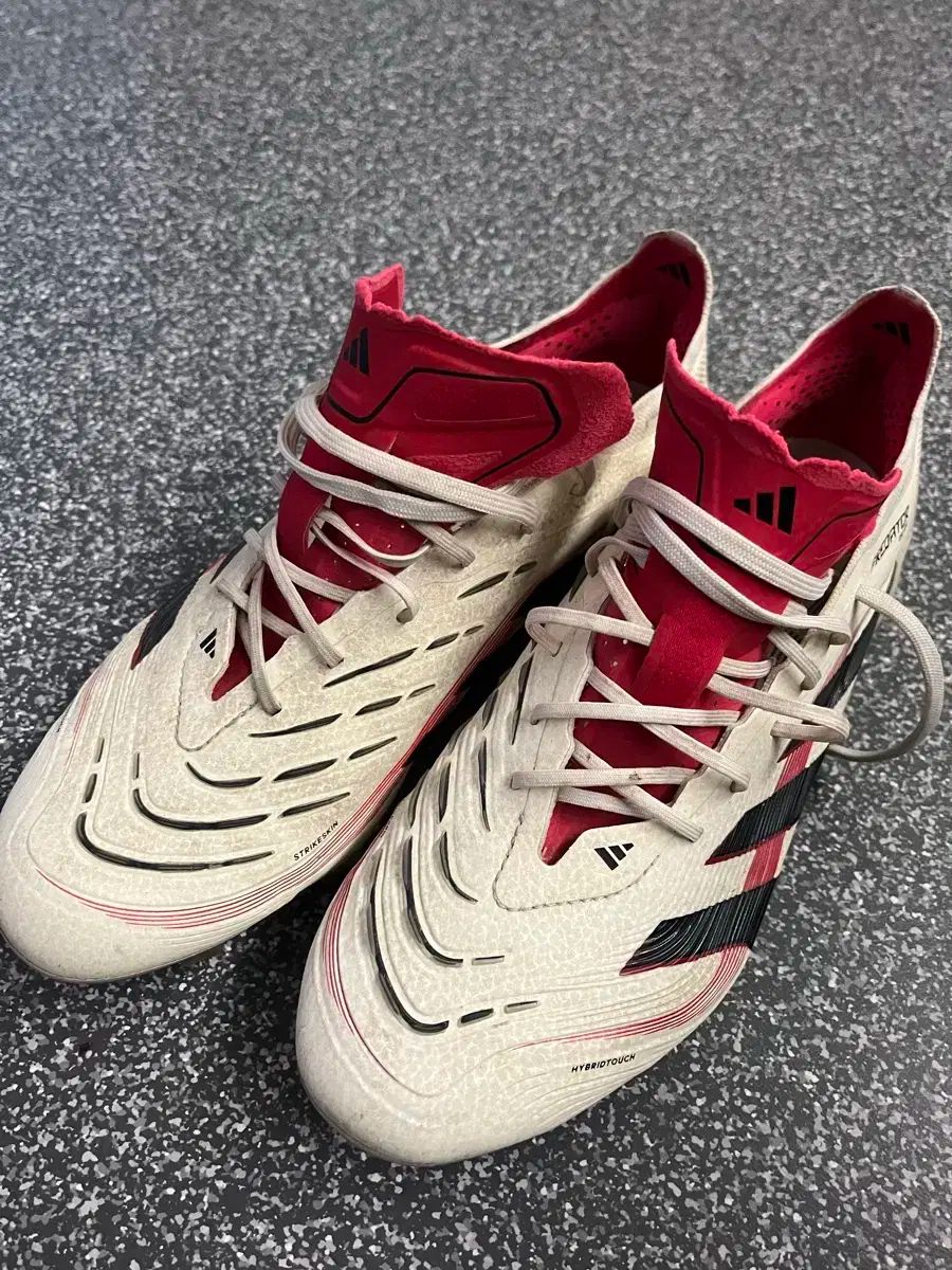 adidas(アディダス) プレデター 270 サッカーシューズ fg