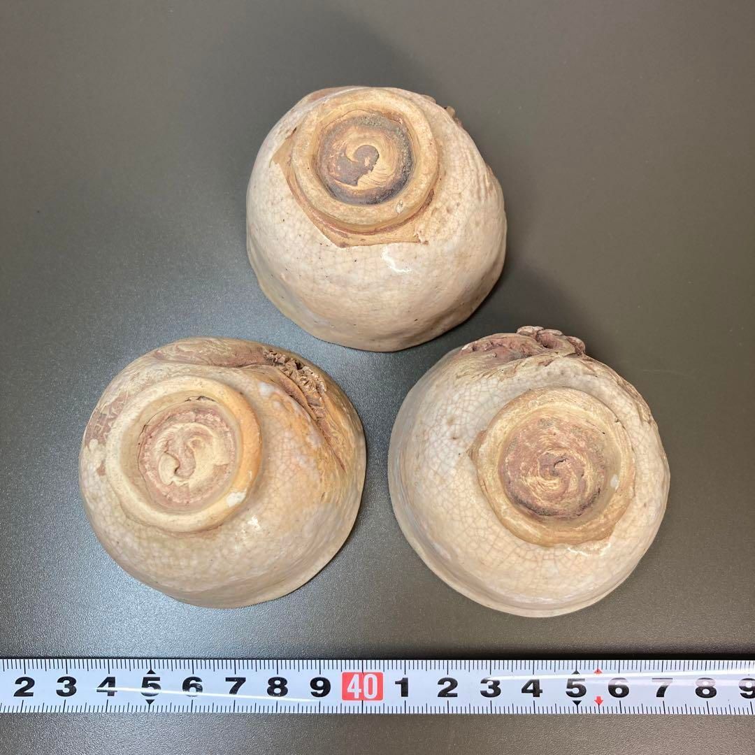 浮彫山水煎茶碗3客　二六/水月　木箱付　6.7㎝前後　本Y5-0515☆トトチ 浮彫山水煎茶碗3客 二六/水月 木箱付 6.7㎝前後 本Y5-0515