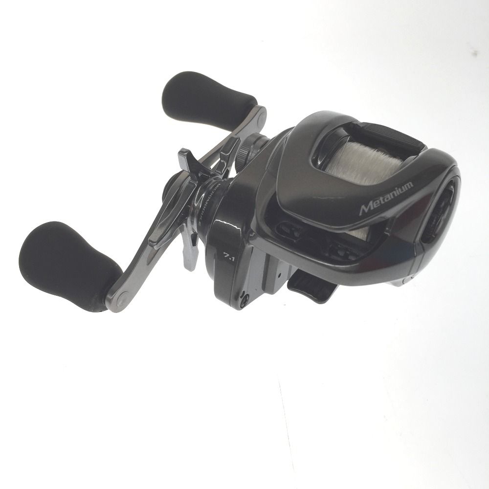 SHIMANO - △△SHIMANO シマノ ベイトリール 23メタニウム 100HG 右ハンドル 箱、ライン付属 シマノ ベイトリール メタニウム 100HG 右ハンドル 23年追加
