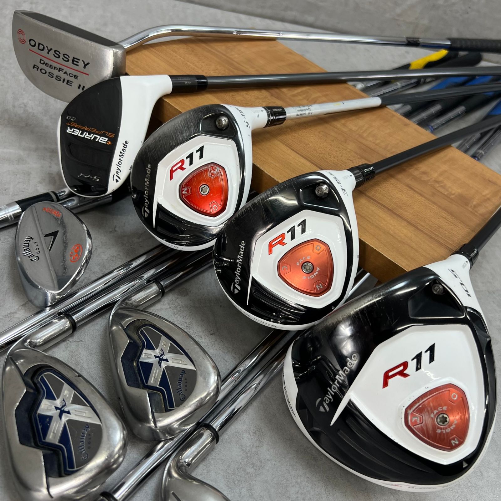 テーラーメイド　キャロウェイ　メンズゴルフ12本セット　右利き用　初心者おすすめ テーラーメイド キャロウェイ メンズゴルフ12本セット 右利き用