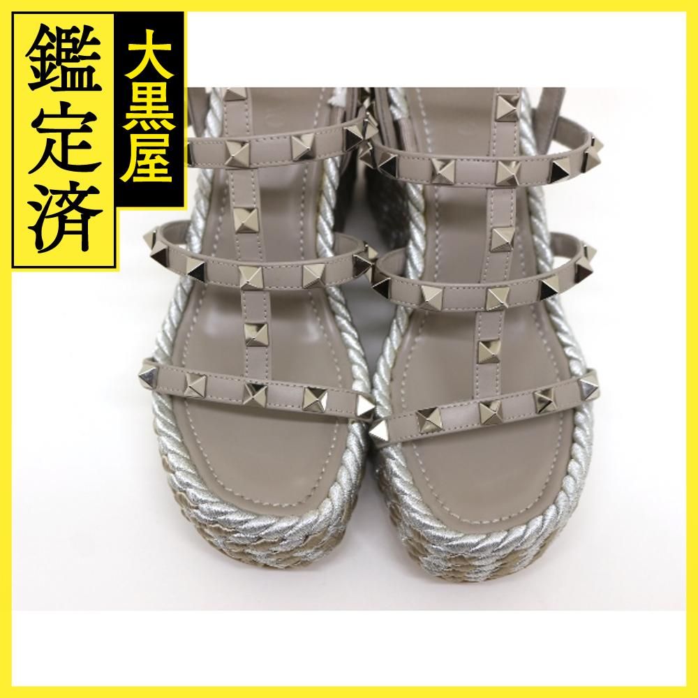 バレンチノ ガラヴァーニ ロックスタッズサンダル VW2S0F95 200 KIN-KAAI_COM