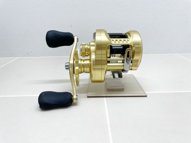 SHIMANO シマノ 23 カルカッタコンクエスト MD 300 XG 右 RE 268-007