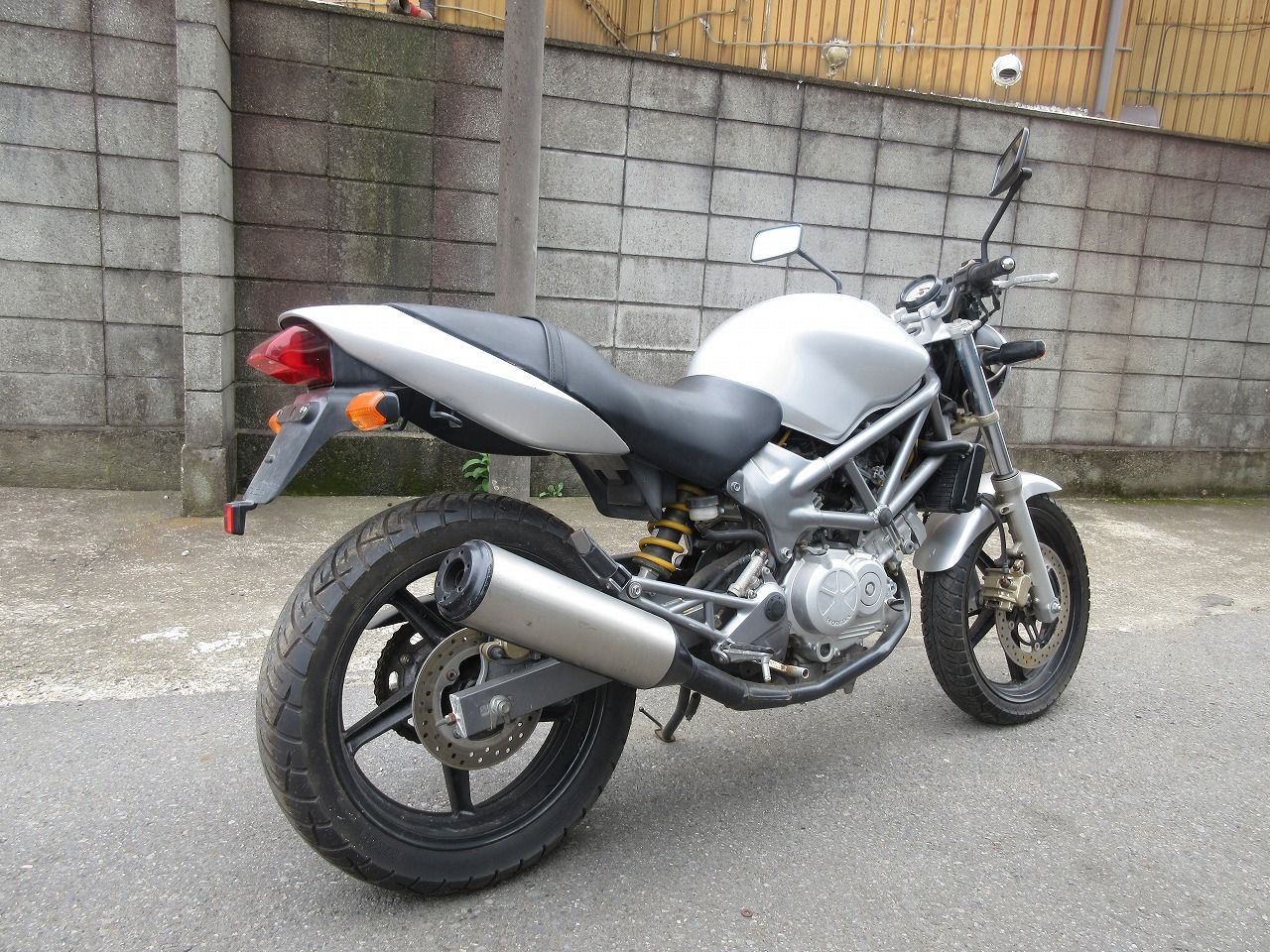 VTR fi テールカウル VTR fi テールカウル vtr250 fi テールカウル