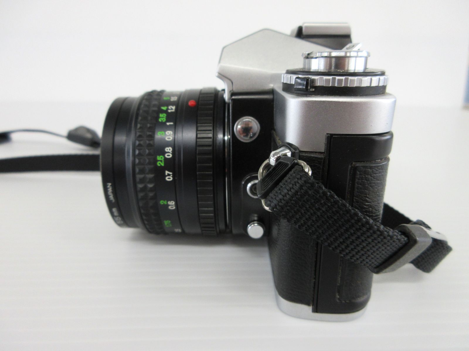 ジャンク品】MINOLTA XD フィルムカメラ XD 収納ケースと説明書付き