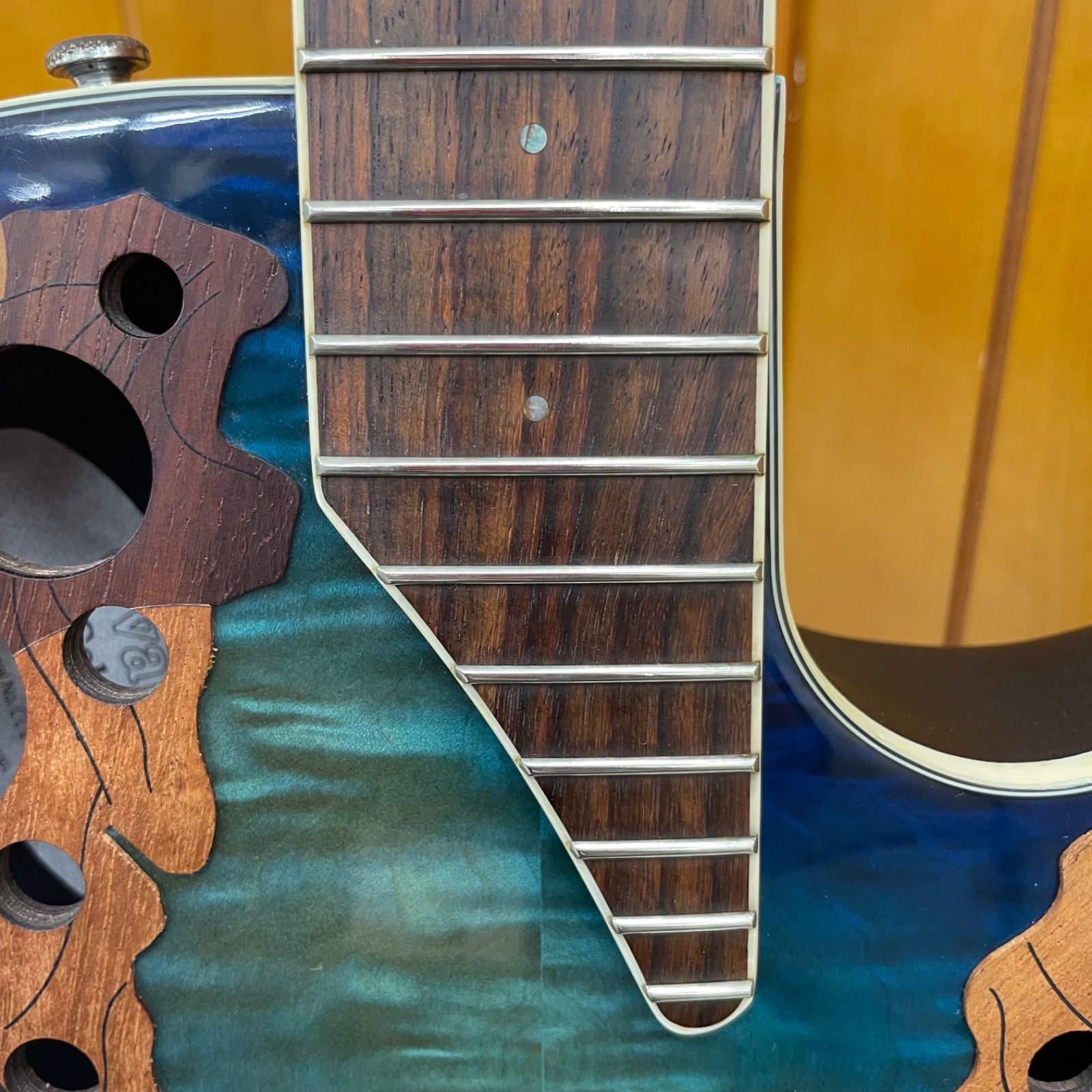 中古品】 Ovation オベーション Celebrity Elite Plus CE48P-RG