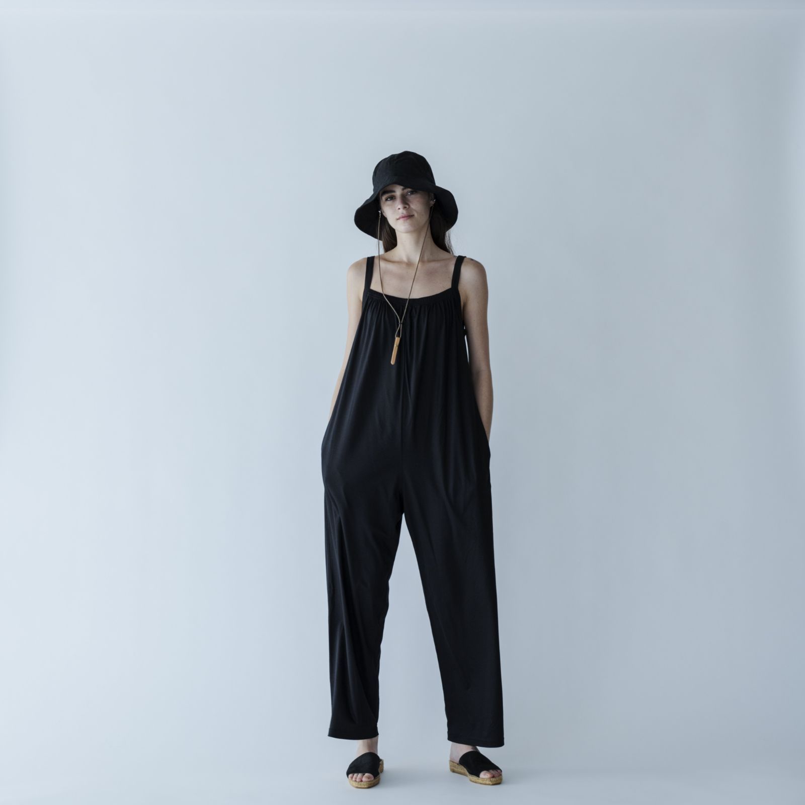 サロペット・オーバーオール・オールインワン Greed International