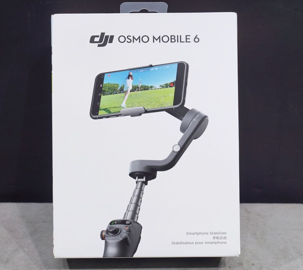 DJI スマホ用スタビライザーOsmo Mobile 6 - メルカリ